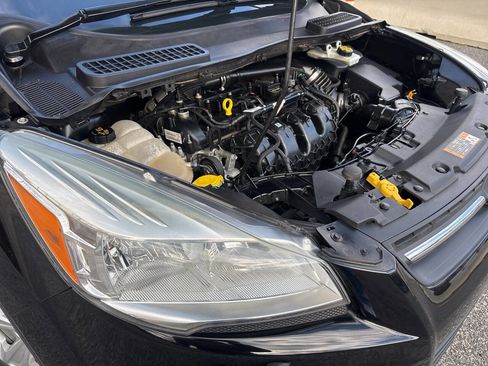 Used 2016 Ford Escape SE w/ Equipment Group 201A image 39