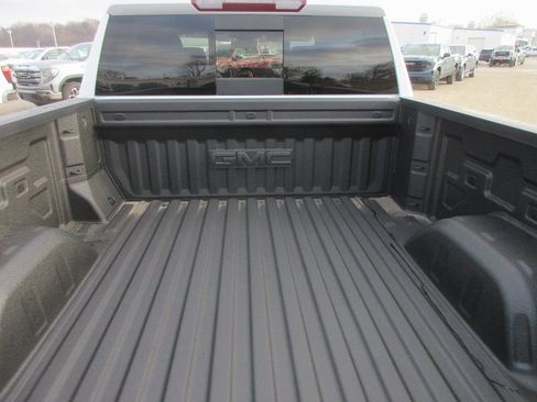 New 2026 GMC Sierra 1500 SLT w/ SLT Premium Plus Package image 7