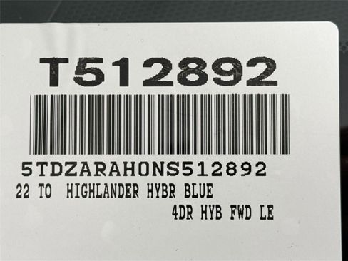 Used 2022 Toyota Highlander LE FWD image 42