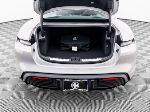 New 2025 Porsche Taycan image 31