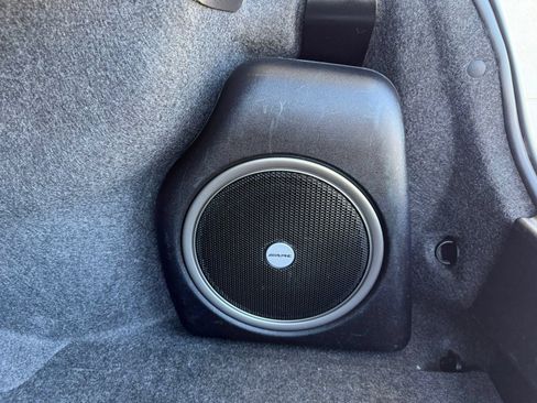 Used 2023 Chrysler 300 S RWD image 36