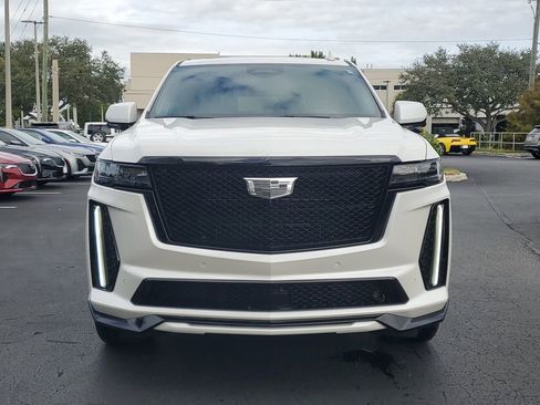 Certified 2024 Cadillac Escalade V w/ LPO, ONYX Package image 8