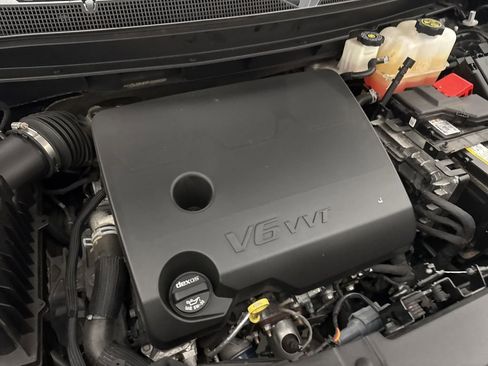 Used 2023 Chevrolet Traverse LT w/ LPO, Cargo Package image 54