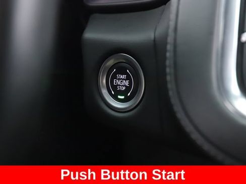 Used 2024 Chevrolet Suburban Z71 w/ Luxury Package AWD/4WD image 24