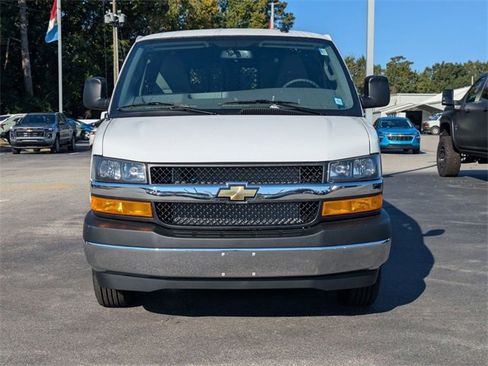 New 2024 Chevrolet Express 2500 w/ Driver Convenience Package image 7