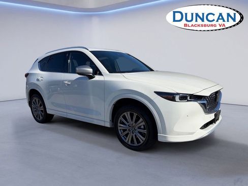 Used 2024 MAZDA CX-5 Signature image 1