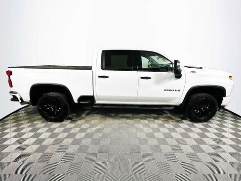 Used 2021 Chevrolet Silverado 2500 LTZ w/ LTZ Plus Package AWD/4WD image 8