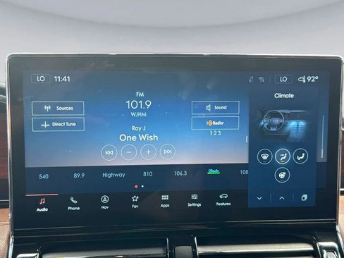 Used 2024 Lincoln Navigator Reserve AWD/4WD image 24