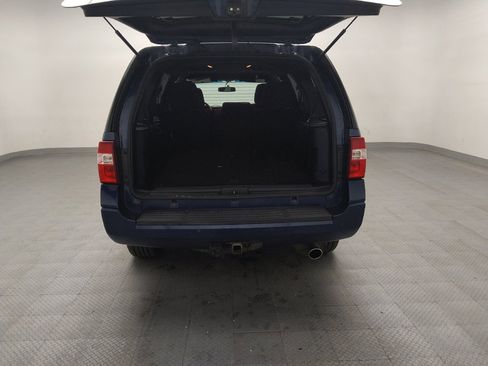 Used 2017 Ford Expedition XLT AWD/4WD image 29