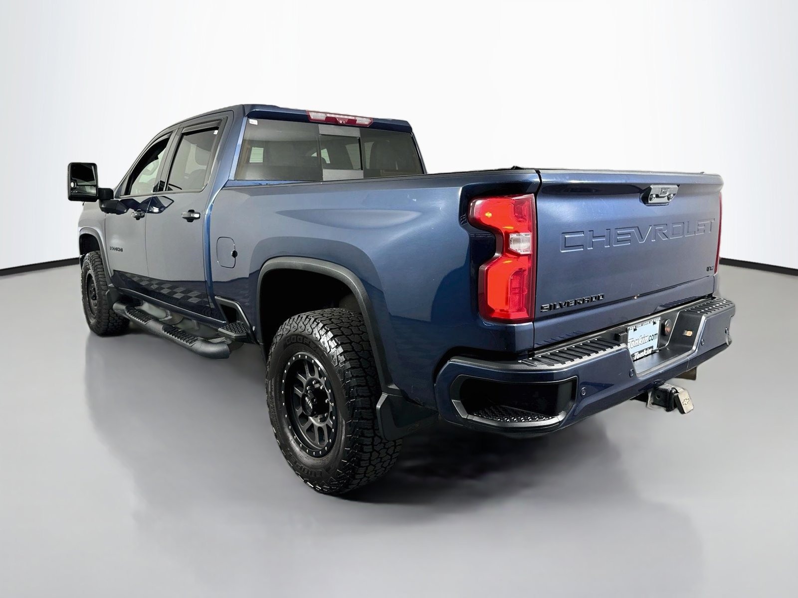 Used 2021 Chevrolet Silverado 3500 LTZ w/ LTZ Plus Package AWD/4WD image 5