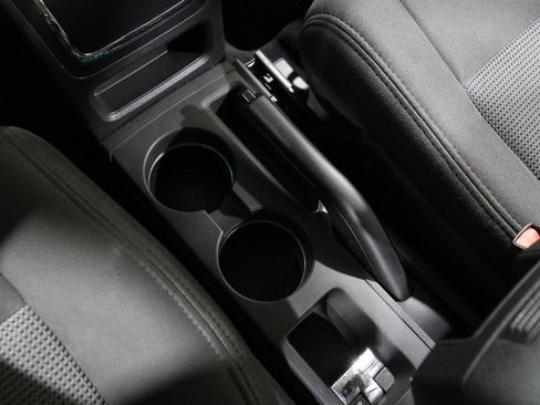 Used 2016 Jeep Patriot Sport w/ Power Value Group image 11