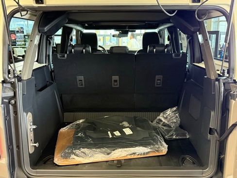 New 2026 Ford Bronco Badlands image 25