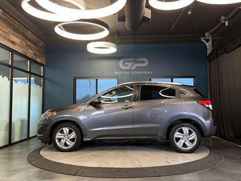Used 2019 Honda HR-V EX image 6