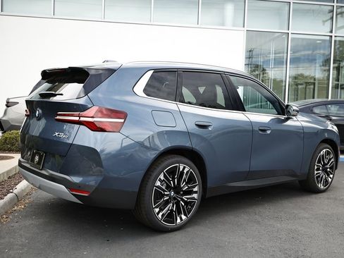 New 2026 BMW X3 xDrive30 w/ Premium Package AWD/4WD image 7