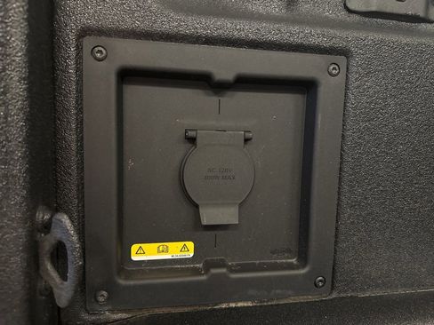 Used 2021 Ford F150 Lariat w/ Equipment Group 502A High AWD/4WD image 38