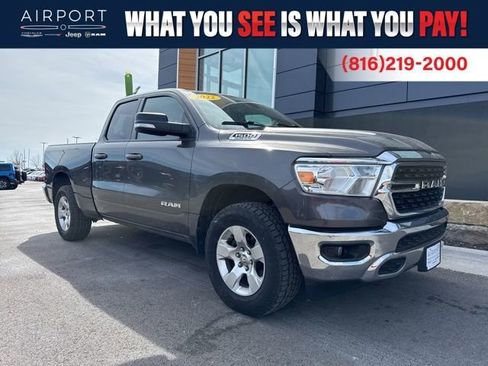 Used 2022 RAM 1500 Big Horn AWD/4WD image 1