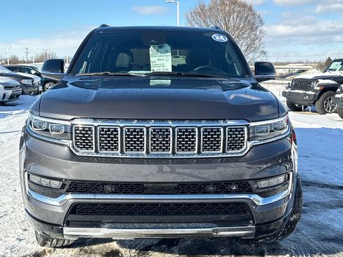 Used 2024 Jeep Grand Wagoneer Series II w/ Convenience Group III image 8