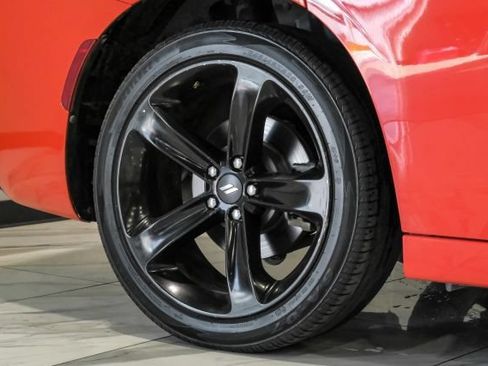 Used 2017 Dodge Charger R/T RWD image 70