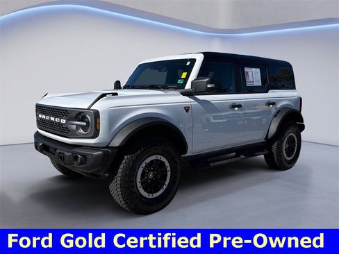 Certified 2025 Ford Bronco Badlands image 7