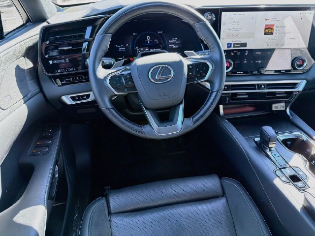 Used 2026 Lexus RX 350 w/ Convenience Package AWD/4WD image 23