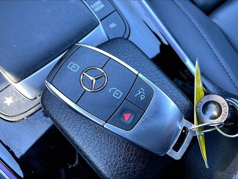 Used 2023 Mercedes-Benz GLA 250 image 14