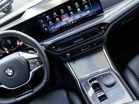 Used 2025 BMW 430i xDrive 430i xDrive w/ Premium Package image 17