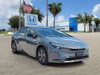 Used 2024 Toyota Prius LE FWD video 1