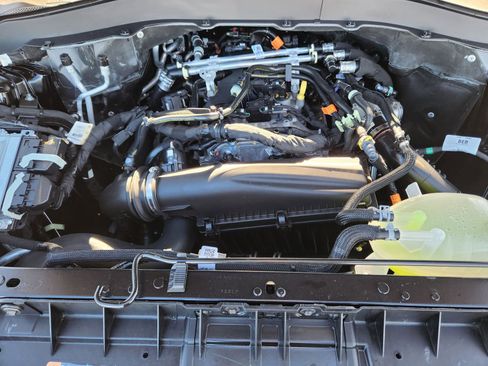 New 2026 Ford Explorer Active w/ Active Comfort Package image 27