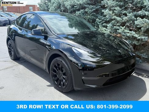 Used 2023 Tesla Model Y Long Range AWD/4WD image 12