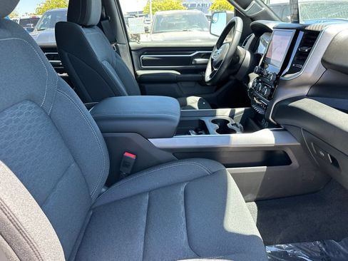 New 2026 RAM 1500 Big Horn w/ Night Edition AWD/4WD image 15
