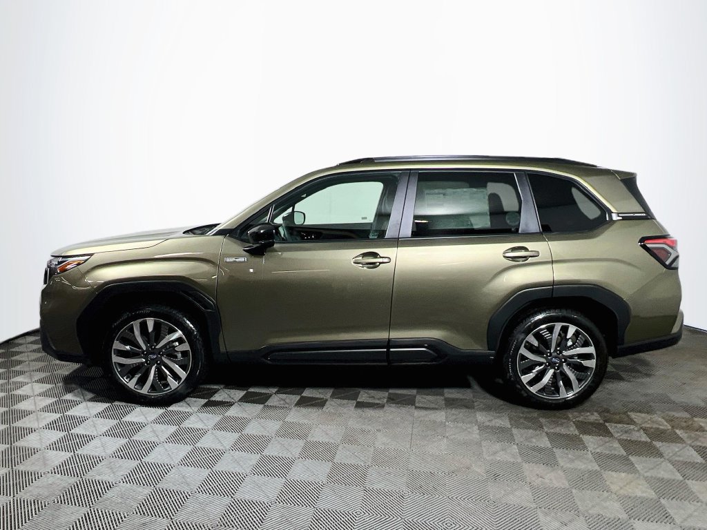 New 2026 Subaru Forester Touring AWD/4WD image 4