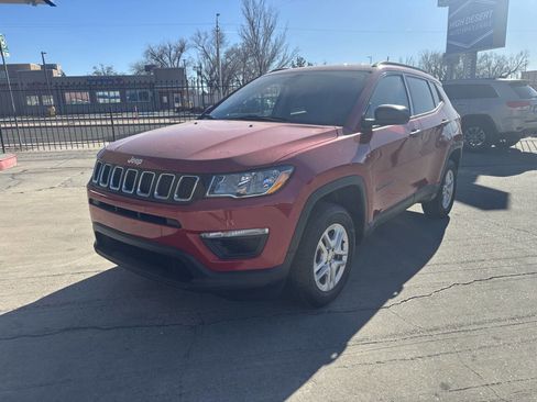 Used 2018 Jeep Compass Sport w/ Cold Weather Group image 4
