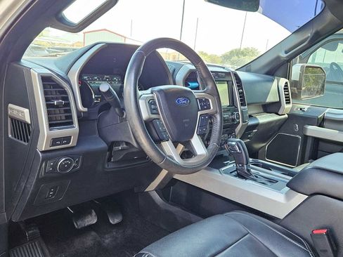 Used 2017 Ford F150 Lariat image 2