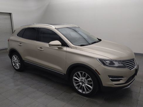 Used 2017 Lincoln MKC Reserve w/ Lincoln MKC Climate Package FWD image 11