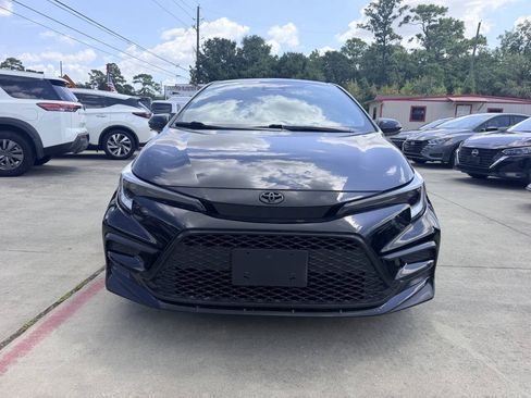 Used 2025 Toyota Corolla SE FWD image 6