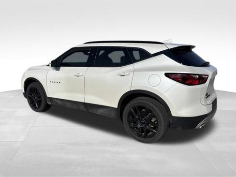 Used 2022 Chevrolet Blazer LT w/ Sound & Technology Package AWD/4WD image 3