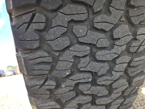 Used 2023 Ford Bronco Badlands image 13