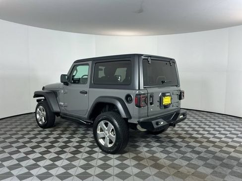 Used 2019 Jeep Wrangler Sport AWD/4WD image 7