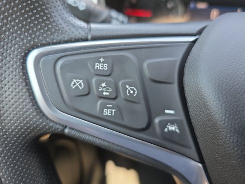 Used 2022 Chevrolet Equinox LS w/ LS Convenience Package AWD/4WD image 17