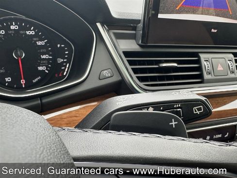 Used 2023 Audi Q5 2.0T Premium w/ Convenience Package AWD/4WD image 32