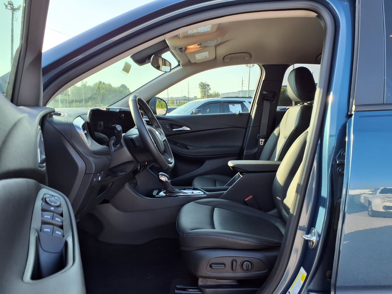 Used 2024 Buick Encore GX Sport Touring w/ Comfort Package FWD image 22