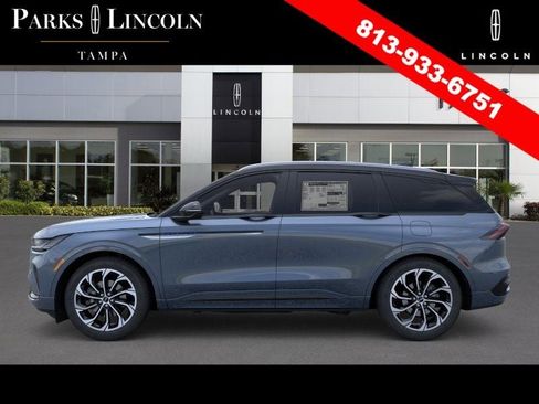 New 2026 Lincoln Nautilus Reserve AWD/4WD image 3
