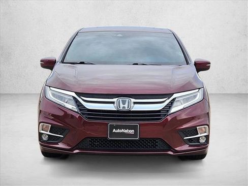 Used 2019 Honda Odyssey Elite image 2