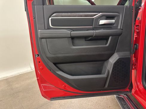 Used 2024 RAM 2500 Big Horn w/ Bed Utility Group image 28