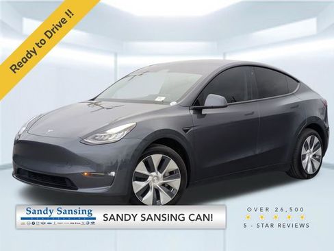 Used 2021 Tesla Model Y Long Range AWD/4WD image 1