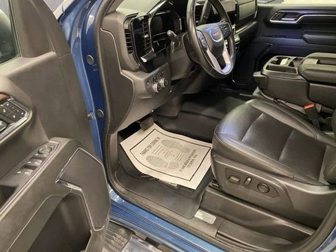 Used 2024 GMC Sierra 1500 SLT AWD/4WD image 17
