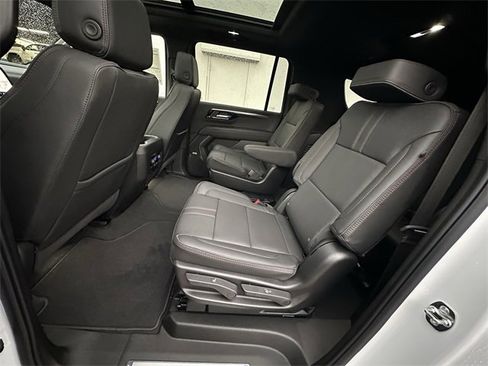 New 2026 Chevrolet Suburban RST w/ Comfort Package image 22