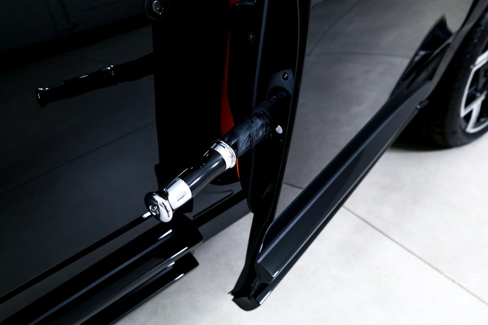 New 2027 Rolls-Royce Cullinan Black Badge AWD/4WD image 23