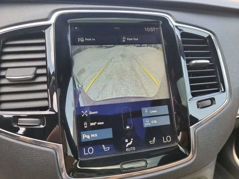 Used 2018 Volvo XC90 T6 Momentum w/ Convenience Package AWD/4WD image 22