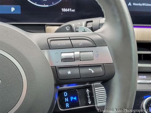 Used 2024 Hyundai Sonata Limited image 17